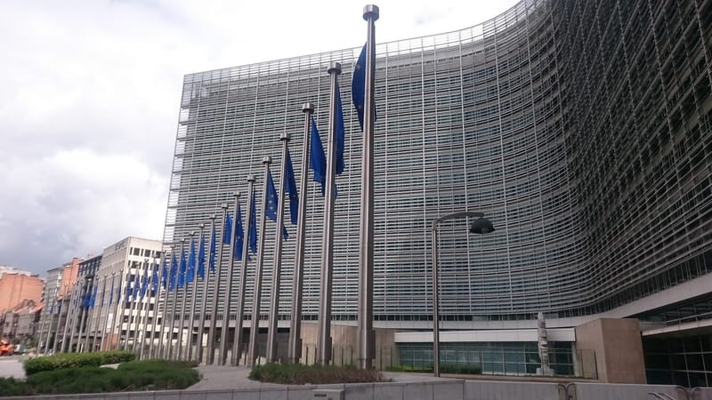 Gedung Berlaymont, kantor pusat Komisi Eropa di Brussel
