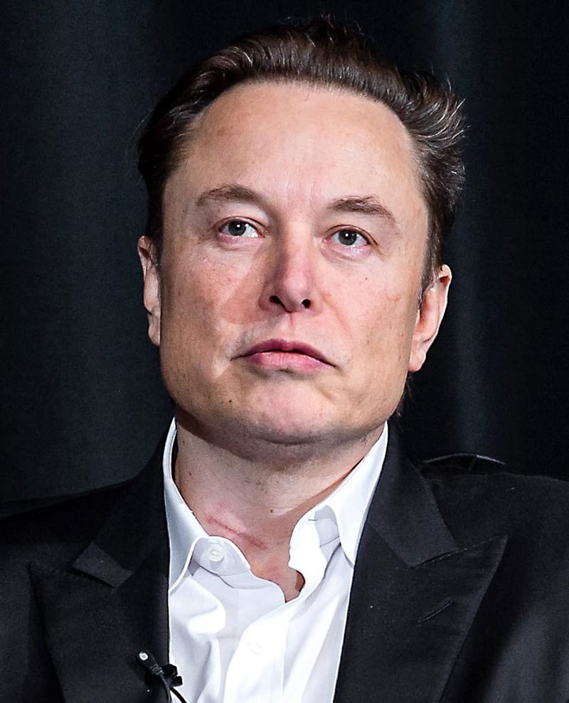 Elon Musk speaking at the U.S. Air Force Academy in Colorado Springs in April 2022